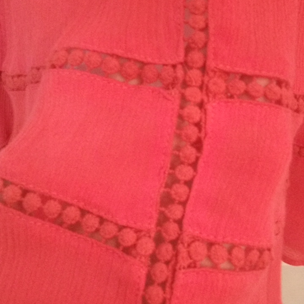 NWT🎁FREE GIFT IS INCLUDED🎁Summer Top Blouse Knitted Inlays, Bell Sleeve - Picture 8 of 13